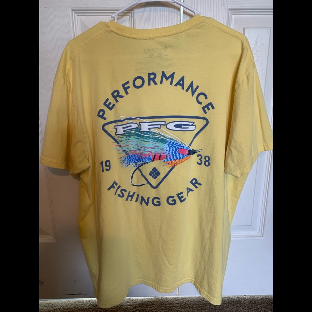 Men’s Columbia T shirt